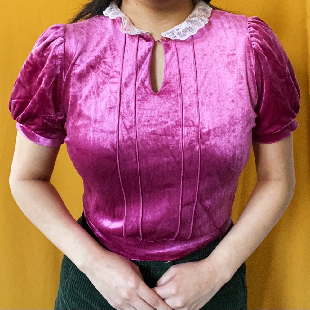SOLD // Vintage 70s velvet puff sleeve top